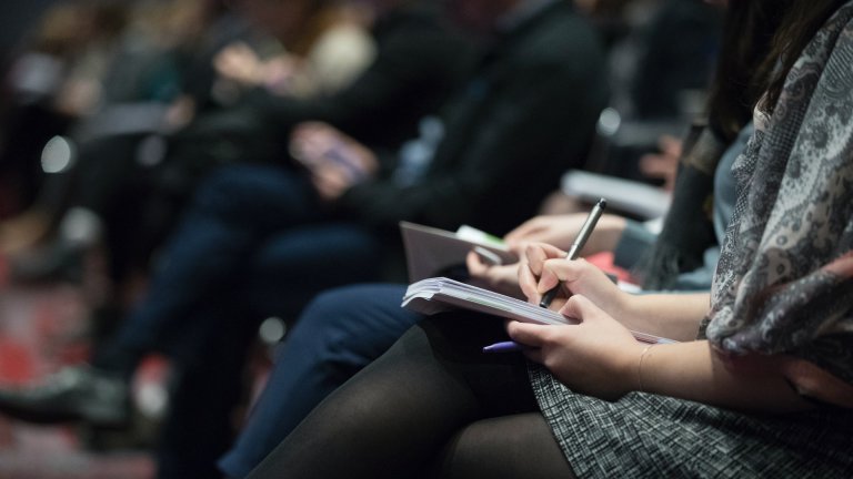 Nahansicht Konferenzteilnehmer