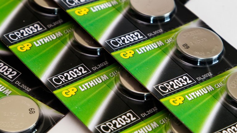 Lithium Batterien in Packung